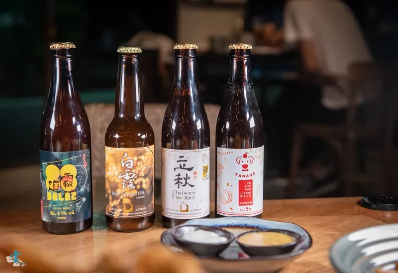 特色精釀啤酒》立秋茶啤酒、八十八顆芭樂籽啤酒、玉荷包荔枝啤酒、白露啤酒