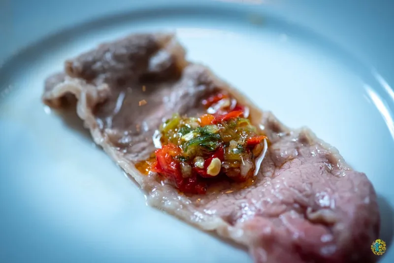 忻殿堂南洋叻沙鍋物 Hot Pot》叻沙海陸套餐超狂66折｜忠孝敦化南洋叻沙火鍋激推｜特製手炒辣椒一試成主顧