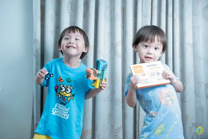 Qbi益智磁吸軌道玩具 同樂組》育兒好物玩具推薦｜通過歐美認證的親子同樂益智玩具