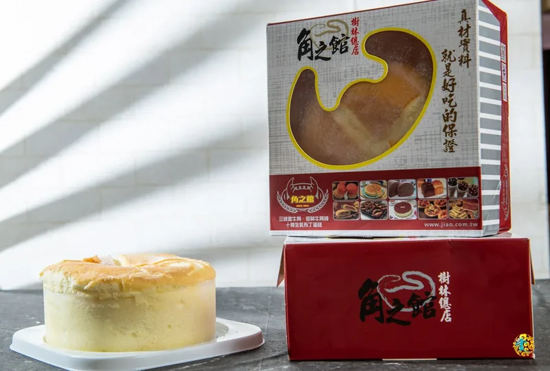 角之館十勝生乳布丁蛋糕》網路團購宅配超夯美食推薦｜北海道十勝四葉特選鮮乳比例最高的蛋糕